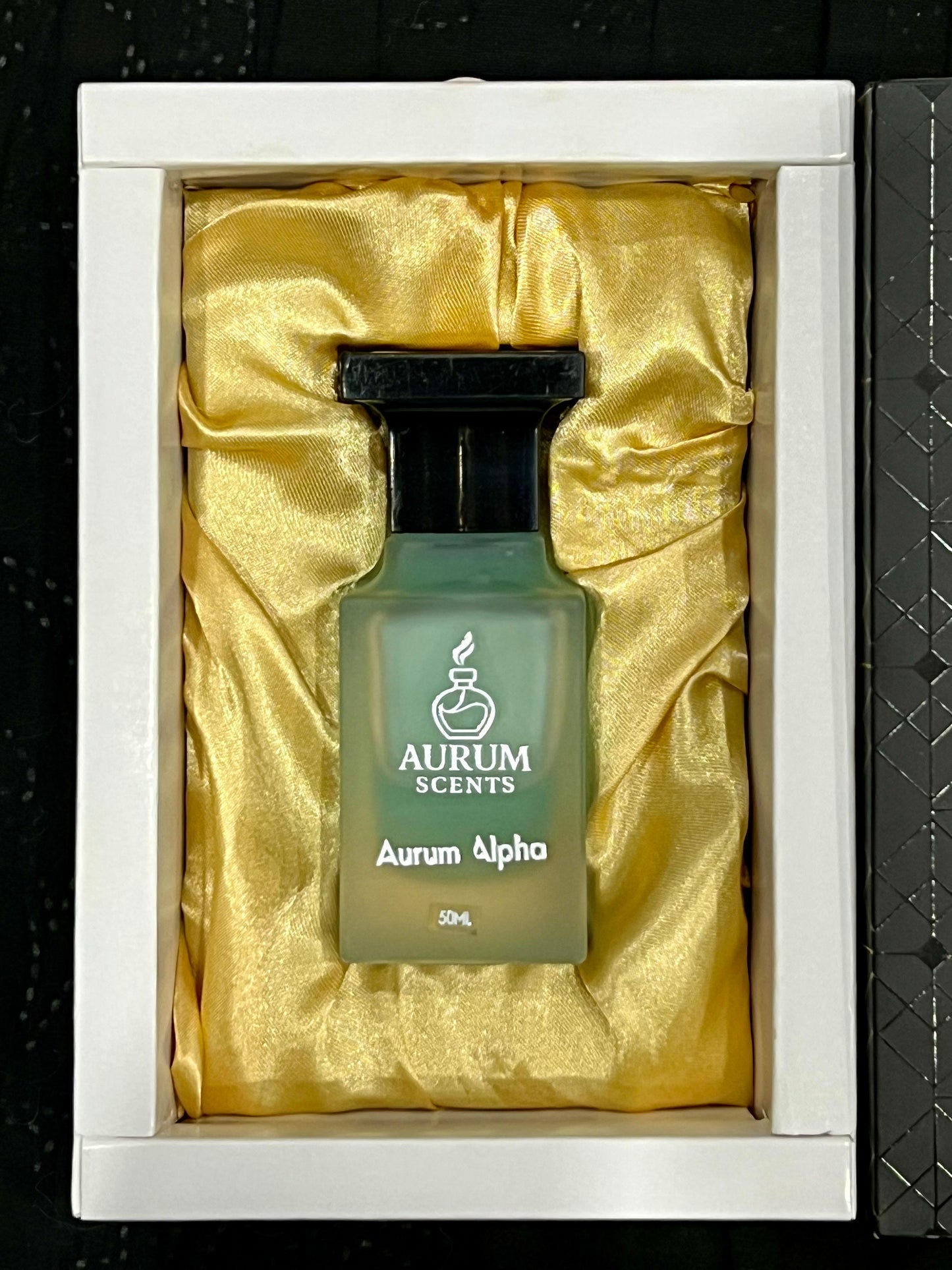Aurum Alpha — 50ml Eau de Parfum for Men | Long-lasting Masculine Fragrance